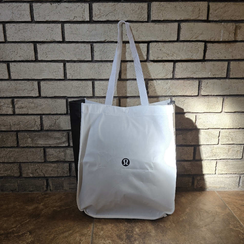 White | LULULEMON | Promotional Storage L Tote